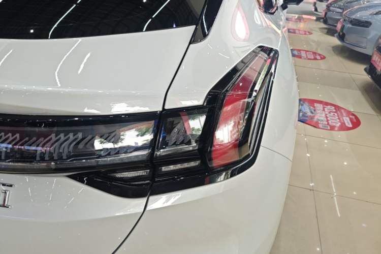 Used Zeekr 001 2023 WE Edition 100 kWh Right Rear Taillight