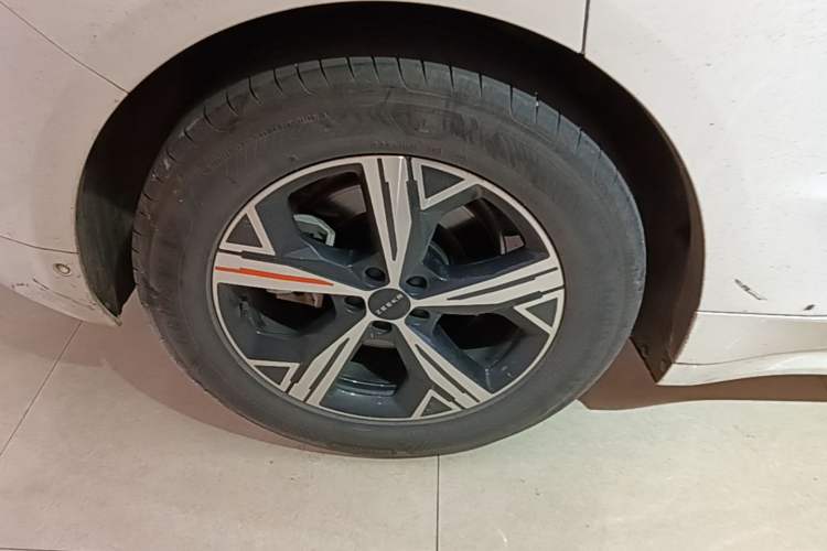 Used Zeekr 001 2023 WE Edition 100 kWh Right Rear Wheel Hub