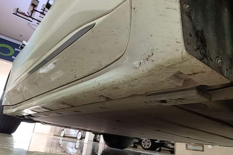 Used Zeekr 001 2023 WE Edition 100 kWh Right Side Sill
