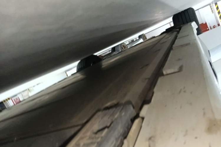 Used Zeekr 001 2023 WE Edition 100 kWh Right Side Sill