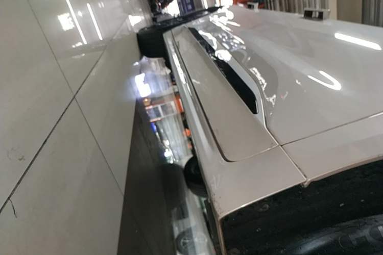 Used Zeekr 001 2023 ME Edition 100 kWh Right Side Sill