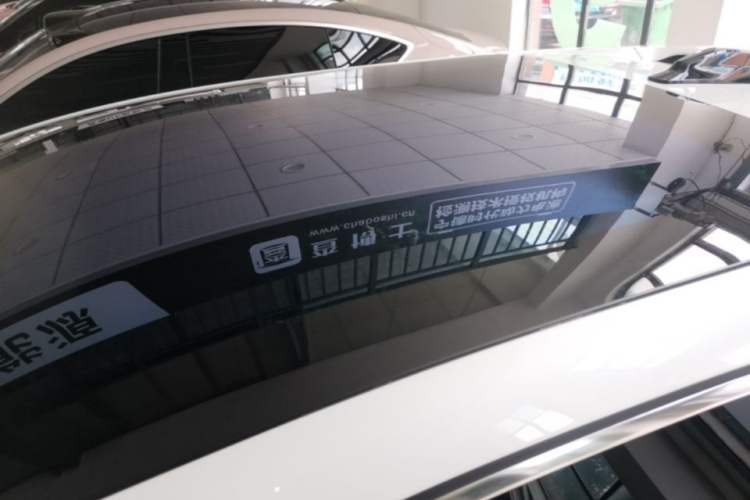 Used Zeekr 001 2023 WE Edition 86 kWh Roof