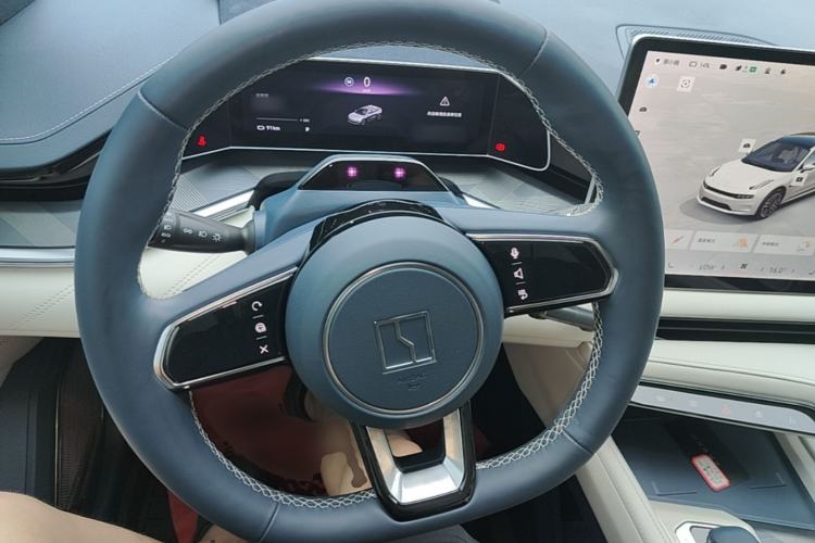 Used Zeekr 001 2023 ME Edition 100 kWh Steering Wheel