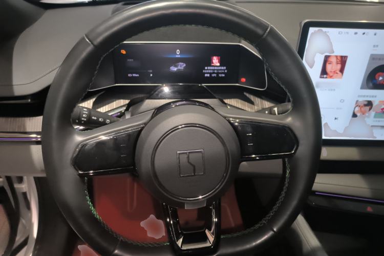 Used Zeekr 001 2023 WE Edition 86 kWh Steering Wheel