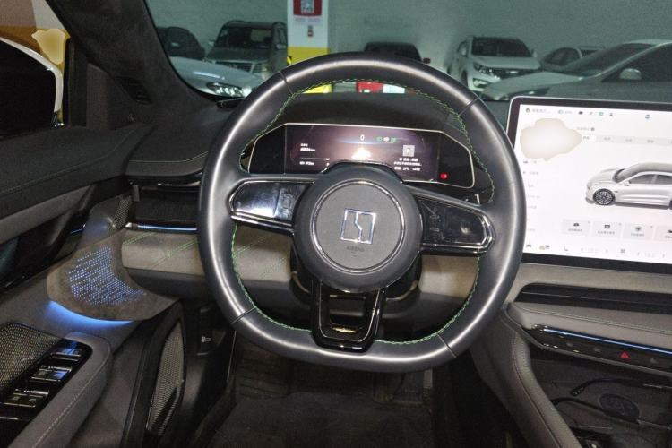 Used Zeekr 001 2023 WE Edition 100 kWh Steering Wheel