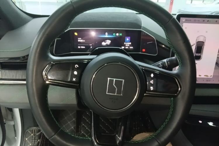 Used Zeekr 001 2023 WE Edition 100 kWh Steering Wheel