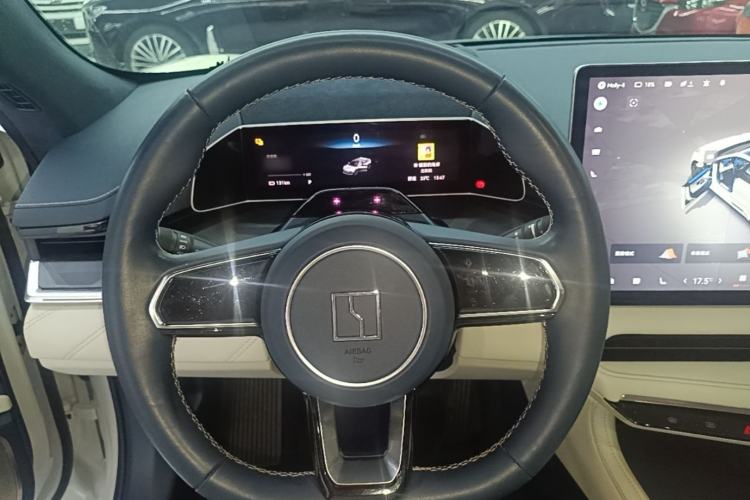Used Zeekr 001 2023 WE Edition 100 kWh Steering Wheel