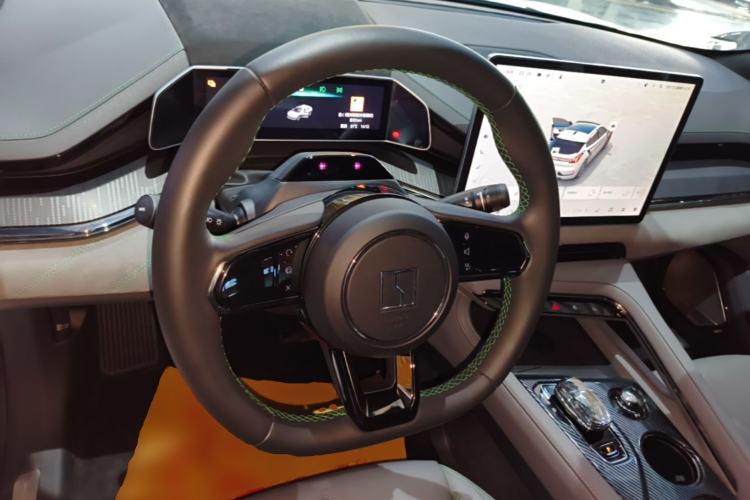 Used Zeekr 001 2023 WE Edition 100 kWh Steering Wheel