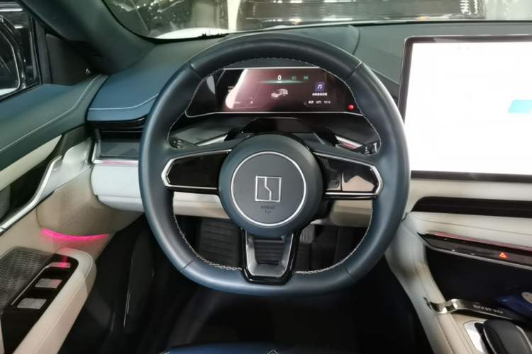 Used Zeekr 001 2023 ME Edition 100 kWh Steering Wheel