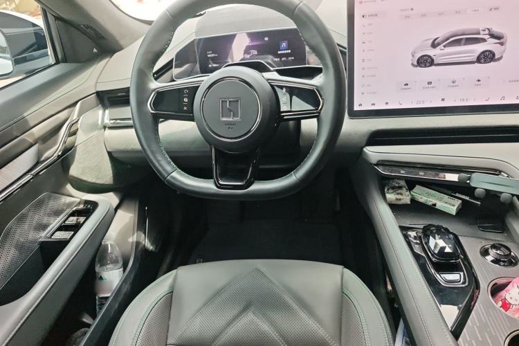 Used Zeekr 001 2023 WE Edition 100 kWh Steering Wheel