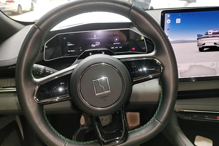 Used Zeekr 001 2023 WE Edition 86 kWh Steering Wheel