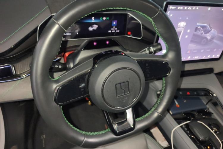 Used Zeekr 001 2023 YOU Edition 100 kWh Steering Wheel