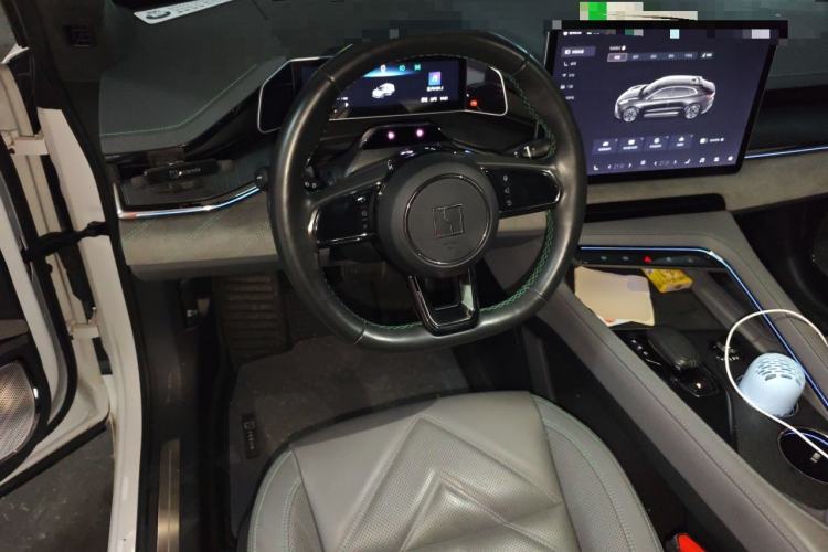 Used Zeekr 001 2023 WE Edition 100 kWh Steering Wheel