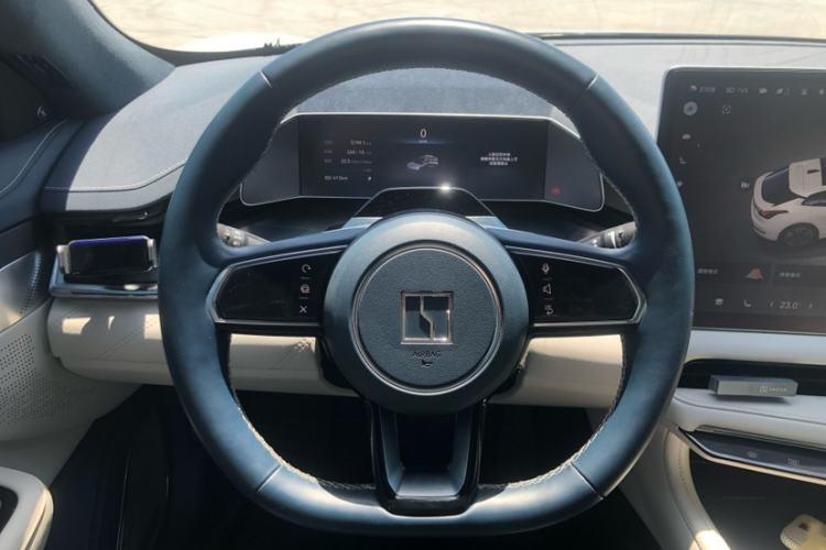 Used Zeekr 001 2023 WE Edition 86 kWh Steering Wheel