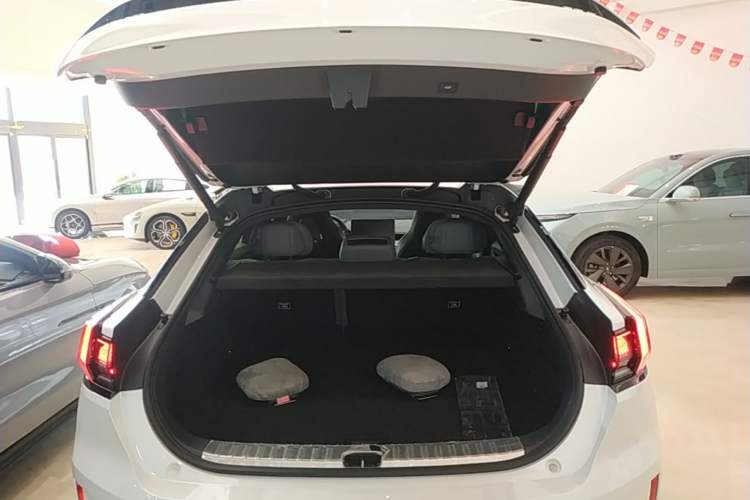 Used Zeekr 001 2023 WE Edition 100 kWh Trunk