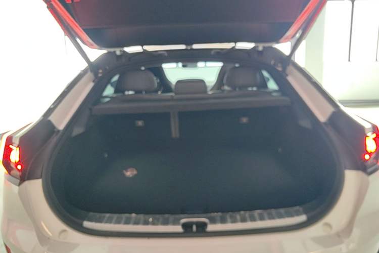 Used Zeekr 001 2023 WE Edition 86 kWh Trunk