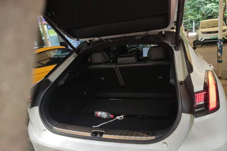 Used Zeekr 001 2023 WE Edition 100 kWh Trunk