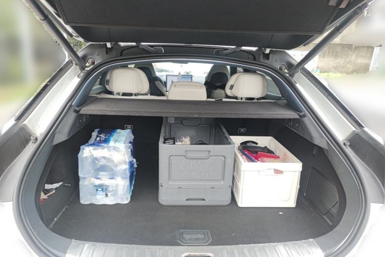 Used Zeekr 001 2023 WE Edition 86 kWh Trunk