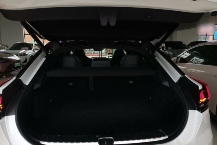 Used Zeekr 001 2023 WE Edition 86 kWh Trunk