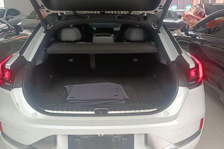 Used Zeekr 001 2023 WE Edition 100 kWh Trunk