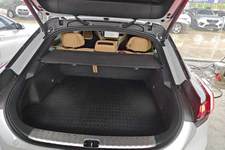 Used Zeekr 001 2023 WE Edition 100 kWh Trunk