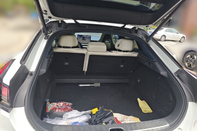 Used Zeekr 001 2023 WE Edition 100 kWh Trunk