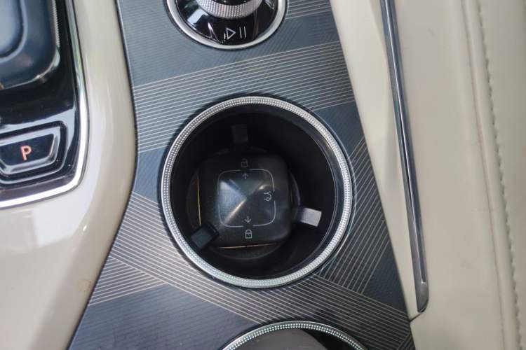 Used Zeekr 001 2023 WE Edition 100 kWh Vehicle Key
