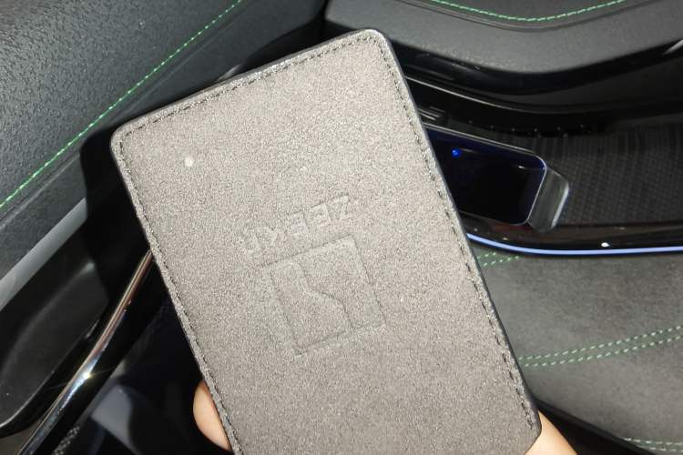 Used Zeekr 001 2023 YOU Edition 100 kWh Vehicle Key