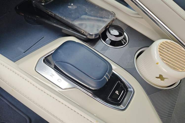 Used Zeekr 001 2023 WE Edition 100 kWh Vehicle Key