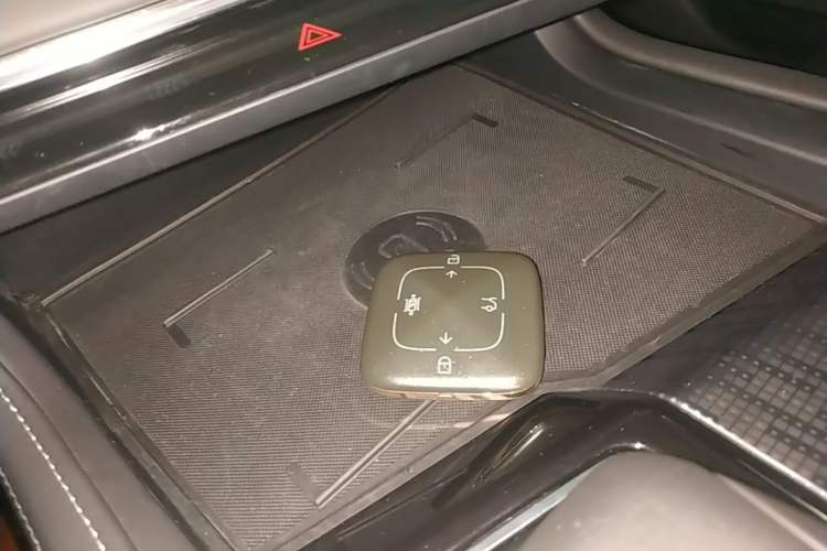 Used Zeekr 001 2023 ME Edition 100 kWh Vehicle Key