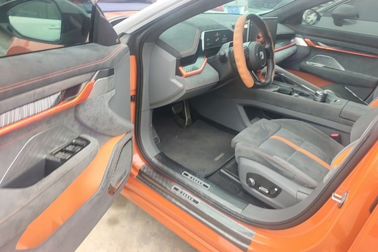 Used Zeekr 001 2023 YOU Edition 100 kWh Driver Seat