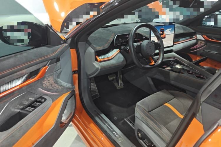 Used Zeekr 001 2023 YOU Edition 100 kWh Driver Seat