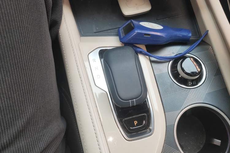 Used Zeekr 001 2023 YOU Edition 100 kWh Gear Lever