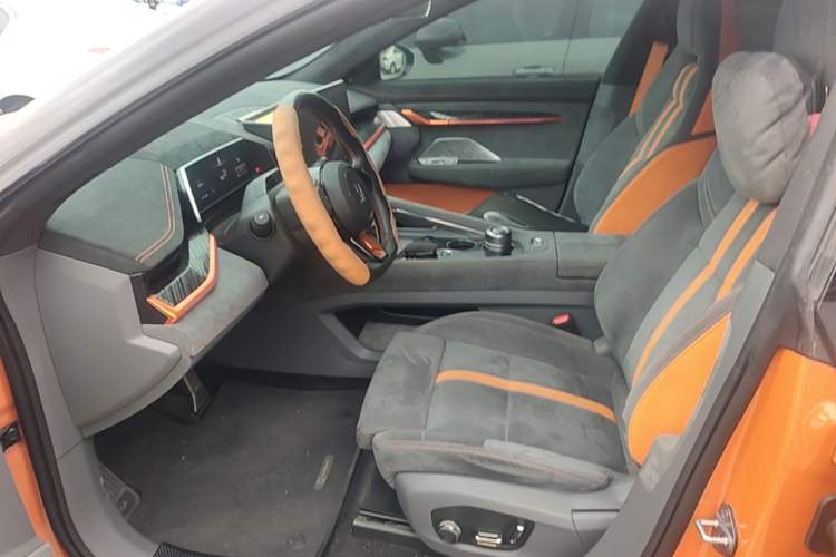 Used Zeekr 001 2023 YOU Edition 100 kWh Left Front Seat