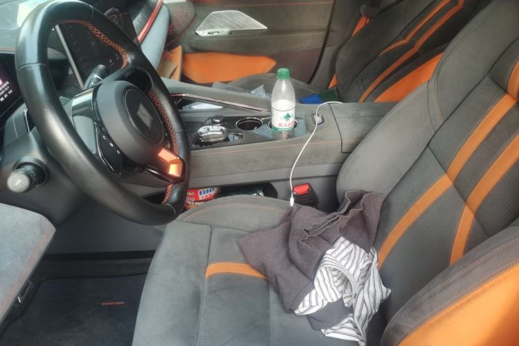 Used Zeekr 001 2023 YOU Edition 100 kWh Left Front Seat