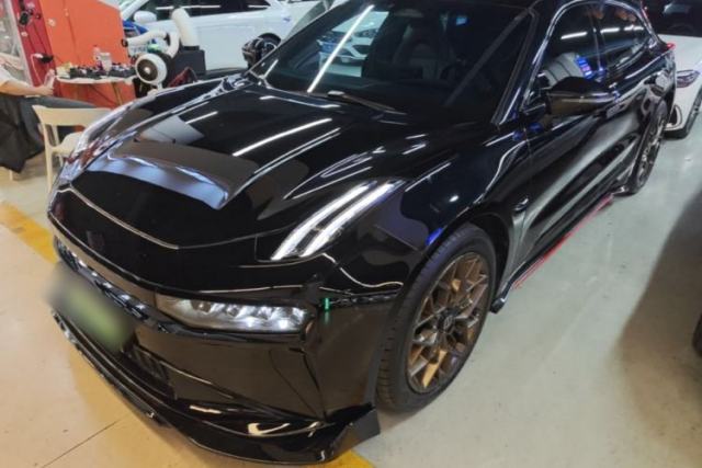 Used Zeekr 001 2024 WE Edition 95 kWh All-Wheel Drive
