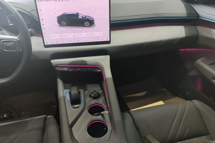 Used Zeekr 001 2024 WE Edition 100 kWh Rear-Drive Audio And AC Panel