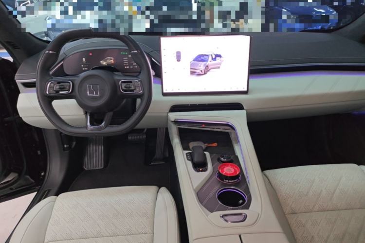 Used Zeekr 001 2024 WE Edition 100 kWh Rear-Drive Center Console