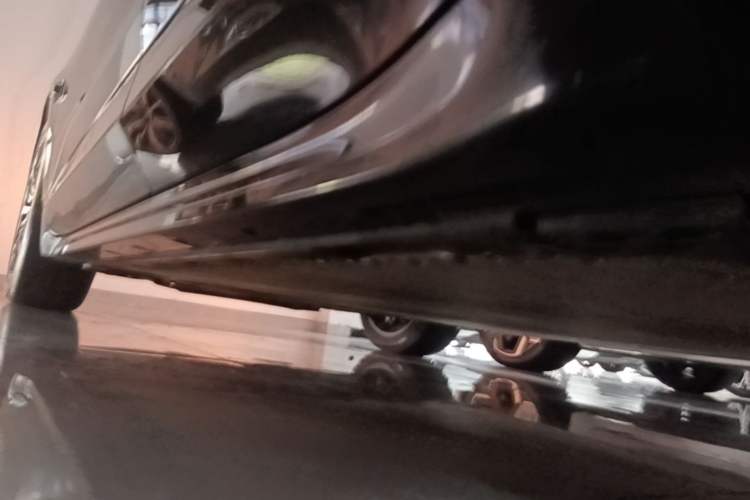 Used Zeekr 001 2024 WE Edition 95 kWh All-Wheel Drive Chassis Rear Left