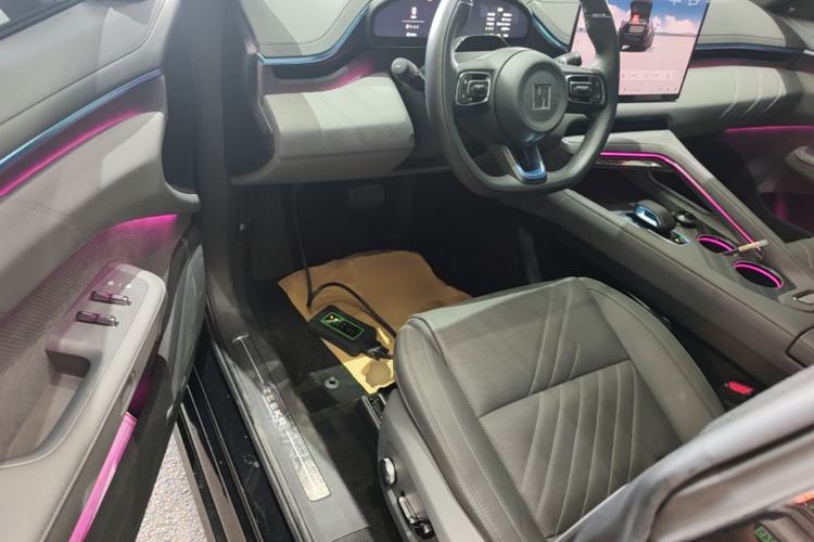 Used Zeekr 001 2024 WE Edition 100 kWh Rear-Drive Driver Seat