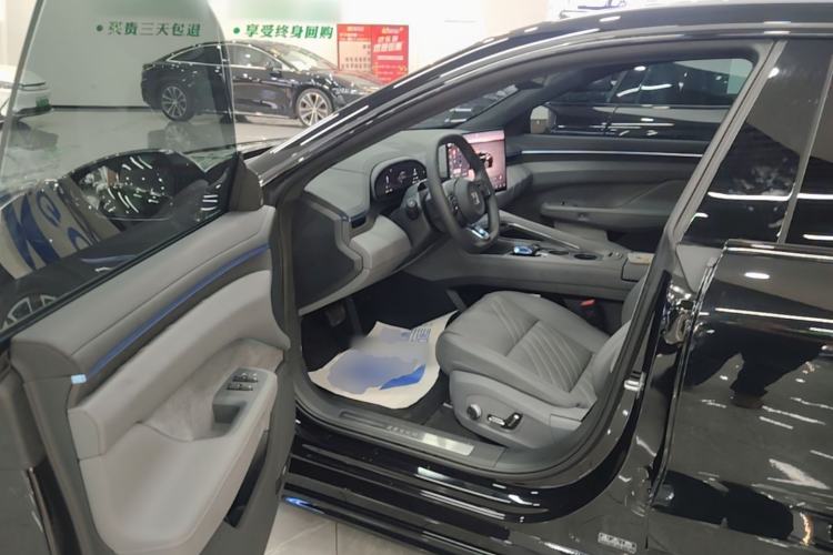 Used Zeekr 001 2024 YOU Edition 100 kWh All-Wheel Drive Driver Seat