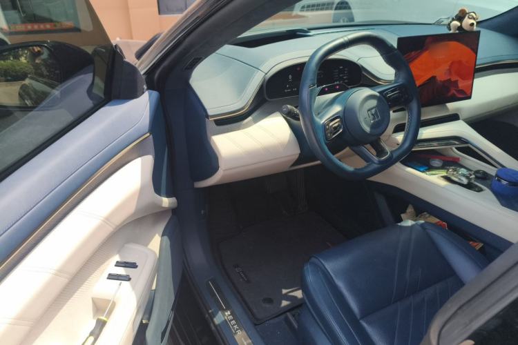 Used Zeekr 001 2024 YOU Edition 100 kWh All-Wheel Drive Driver Seat