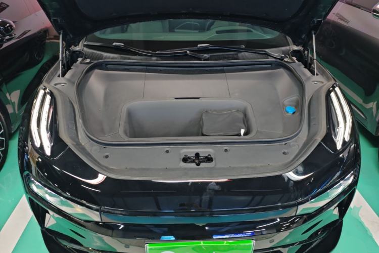 Used Zeekr 001 2024 YOU Edition 100 kWh All-Wheel Drive Engine Bay