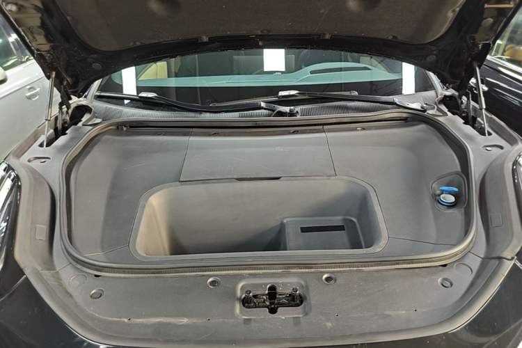 Used Zeekr 001 2024 WE Edition 95 kWh All-Wheel Drive Engine Bay