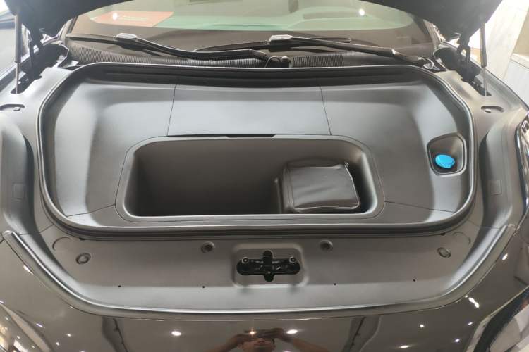 Used Zeekr 001 2024 WE Edition 95 kWh All-Wheel Drive Engine Bay