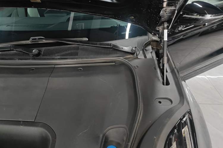 Used Zeekr 001 2024 ME Edition 100 kWh All-Wheel Drive Engine Bay Left