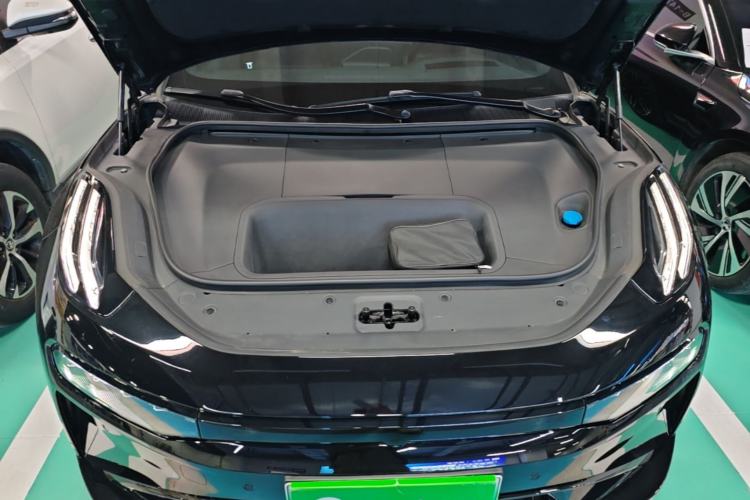 Used Zeekr 001 2024 YOU Edition 100 kWh All-Wheel Drive Engine Bay