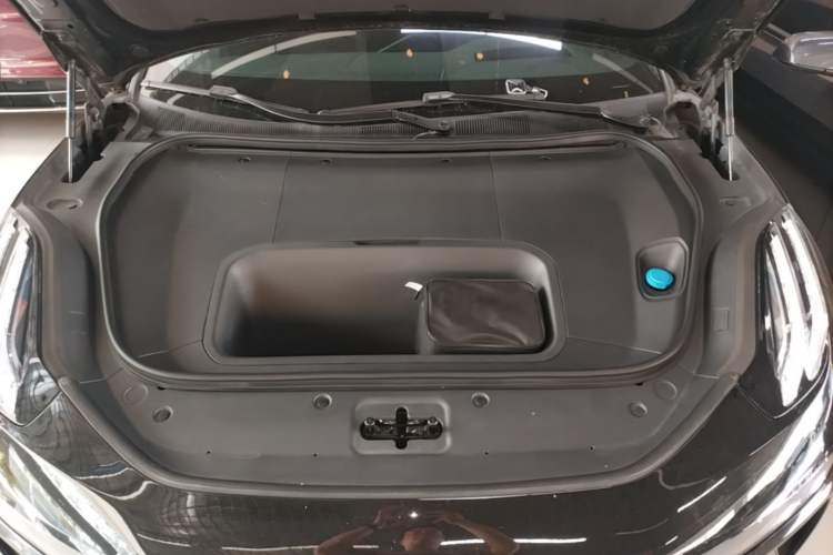 Used Zeekr 001 2024 ME Edition 100 kWh All-Wheel Drive Engine Bay