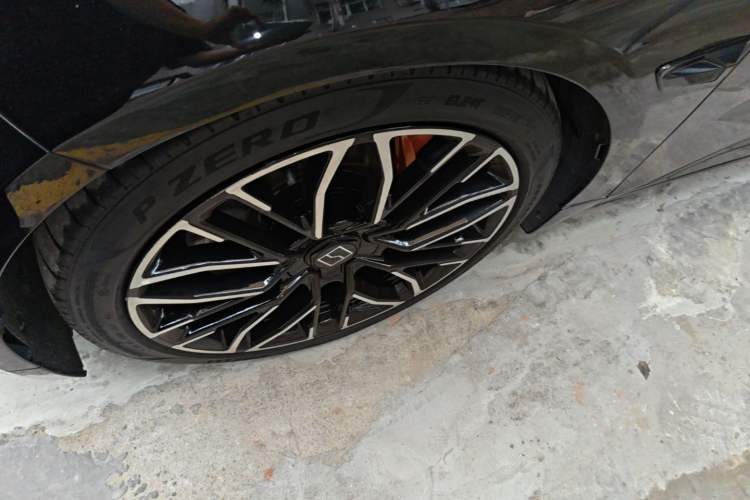 Used Zeekr 001 2024 YOU Edition 100 kWh All-Wheel Drive Exterior 1