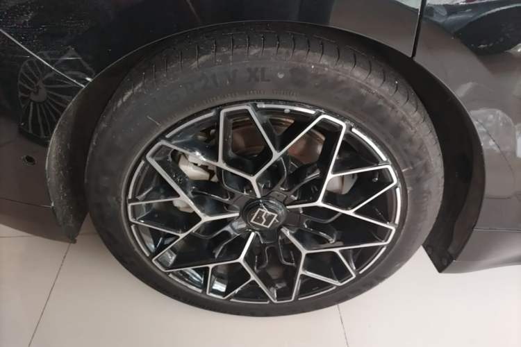 Used Zeekr 001 2024 ME Edition 100 kWh All-Wheel Drive Exterior 2